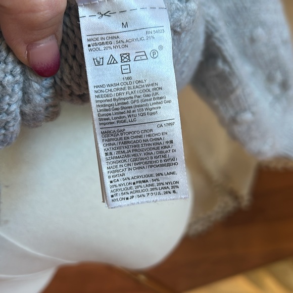 GAP Grey Knit Bubble Sleeve Dot Sz Medium - Picture 7 of 8